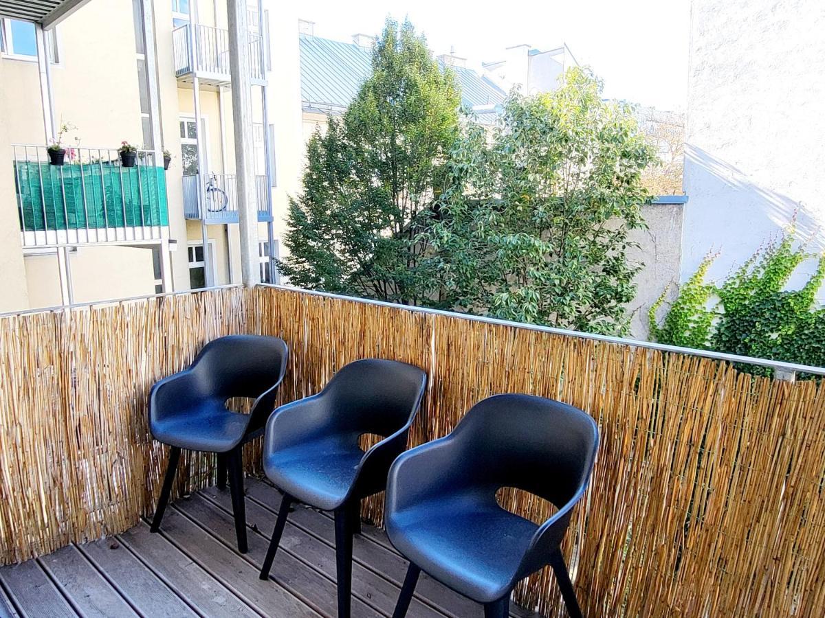 Sunny Apartment With 1 Balcony Viena Exterior foto